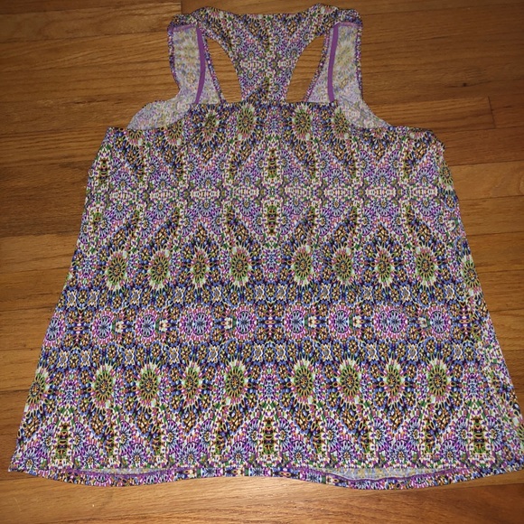 The Limited racer back stretchy/flowy tank - Picture 2 of 4
